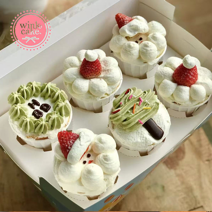 Bộ bánh cupcake hình ông già Noel được ra mắt đặc biệt nhân dịp Giáng sinh.
