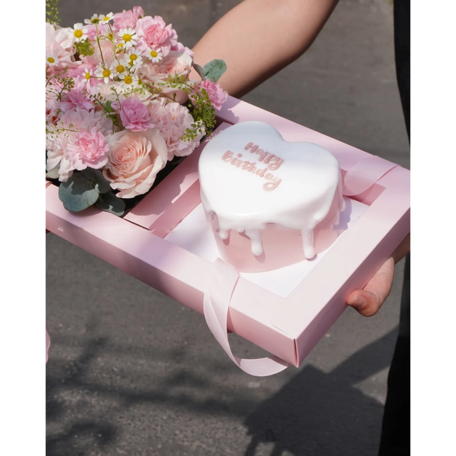 Bộ hộp quà tặng bánh sinh nhật và hoa cao cấp Black Bow