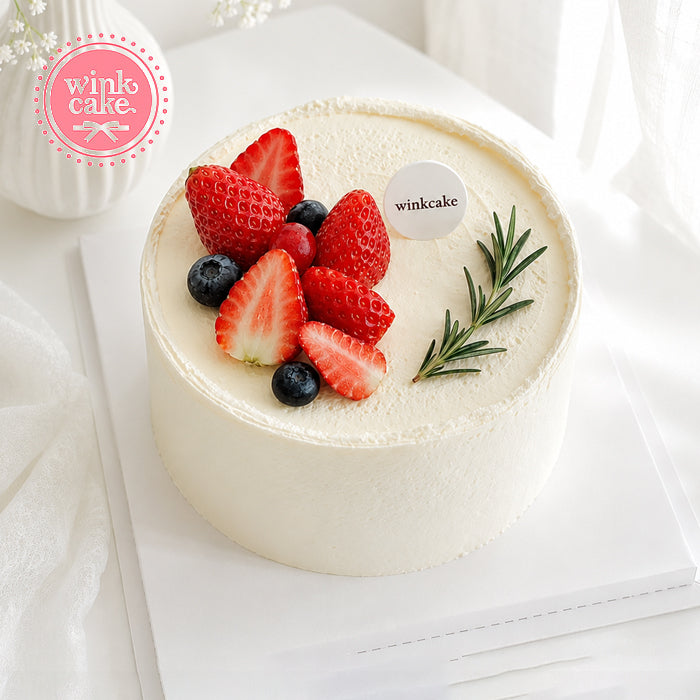 Birthday cake, Cream cake, Fresh fruit decoration, Strawberries, Simple