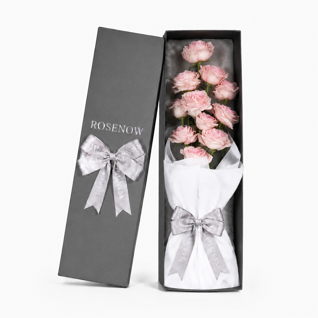 Gift box with a bouquet of 11 pink roses.