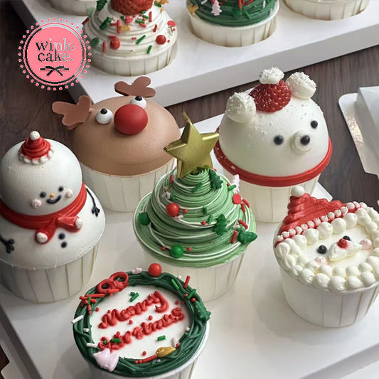 Bộ bánh cupcake hình người tuyết được ra mắt đặc biệt nhân dịp Giáng sinh.