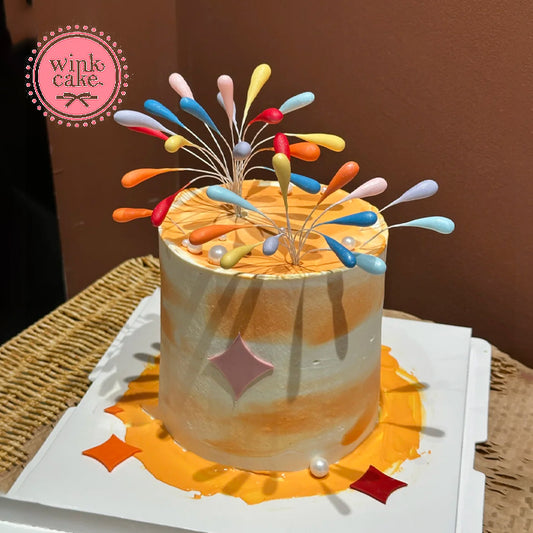 Bánh kem pháo hoa chào mừng năm mới 2026