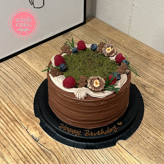 Bánh sô cô la đẹp mắt với trang trí quả mọng