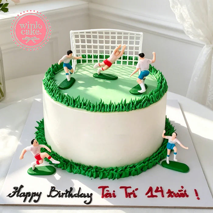 "Active Footballer" Cake – Immerse yourself in the world of the 2026 World Cup.