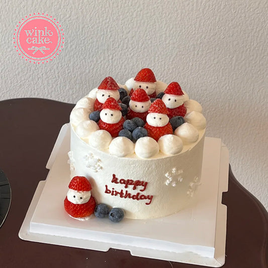 Bánh dâu tây hình người tuyết