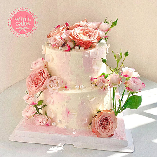 蛋糕、生日蛋糕、双层蛋糕、婚礼蛋糕、鲜花、优雅