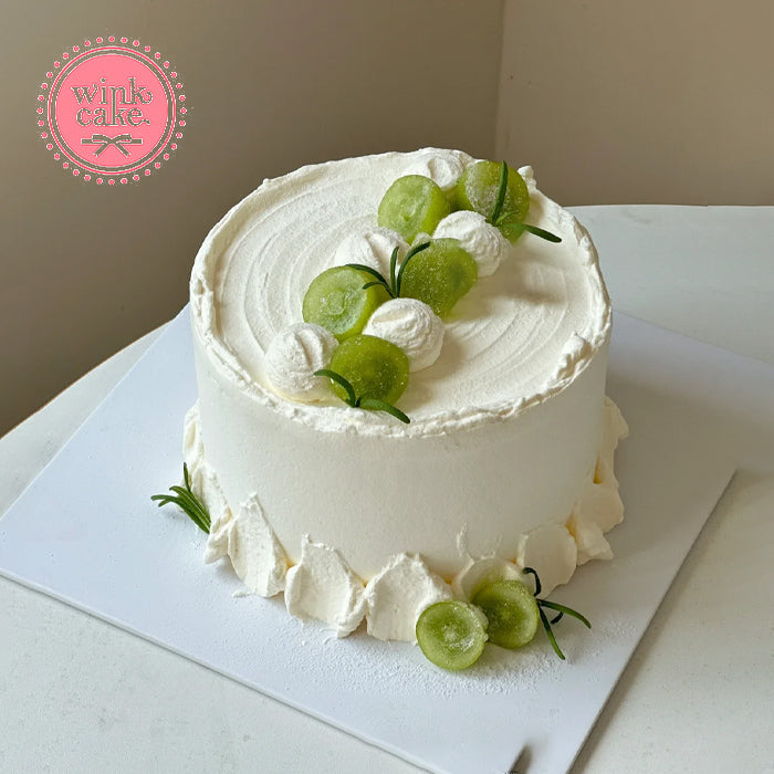 Bánh sinh nhật với chủ đề trái cây xanh tươi mát dành cho nam giới.