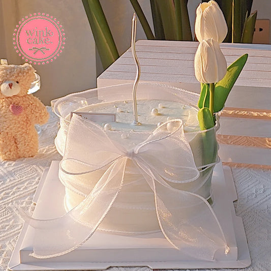 Round birthday cake with white tulips, suitable for women. Pre-order free shipping winkcake