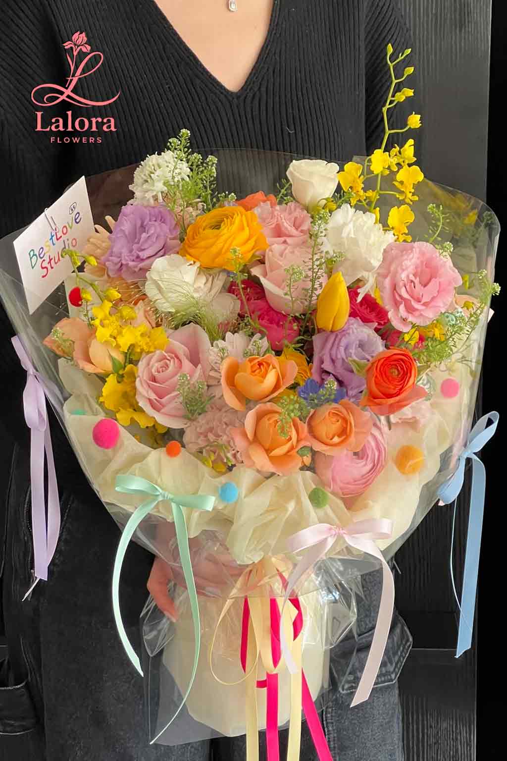 [Flower Shop] Creamy Spring Mixed Flower Bouquet, Ho Chi Minh City Flower Shop